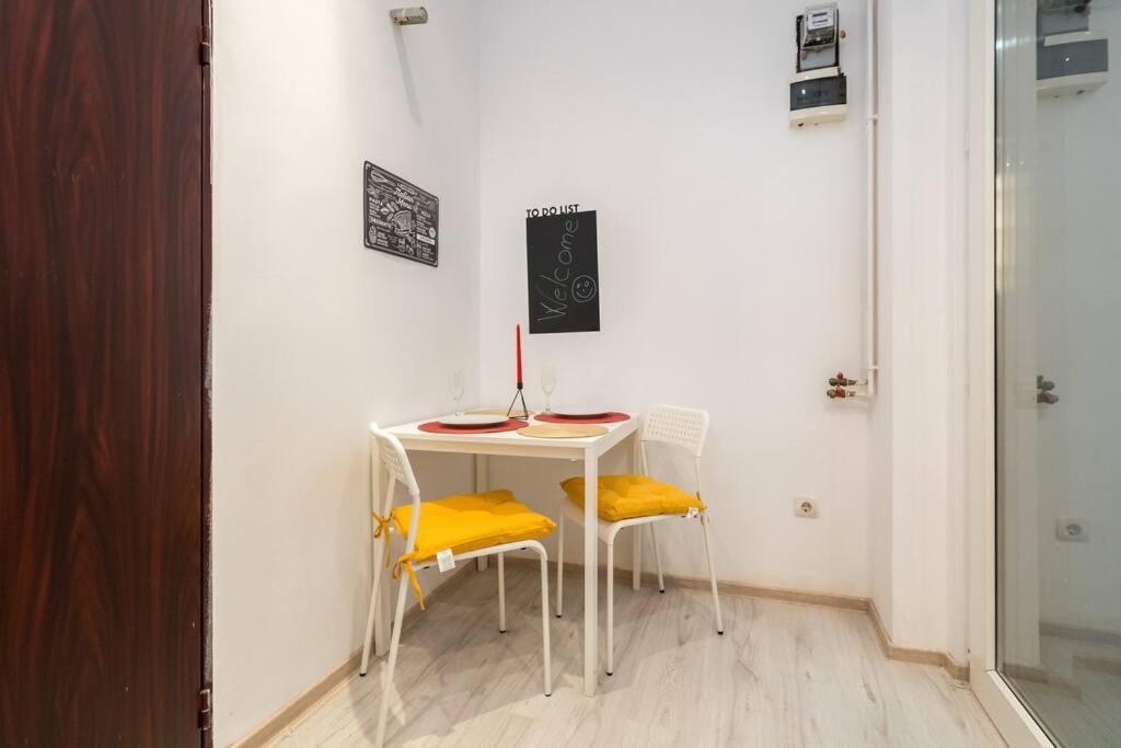 Galaxy Studio Near Bucharest Old Town Exterior foto
